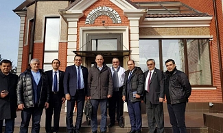 جلسه با حضور شرکت پویا پلیمر تهران و منطقه ویژه اقتصادی لوتوس در سرای تجاری ایرانیان