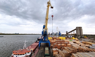 По итогам работы за 2020 год морские порты Астраханской области увеличили перевозку грузов на 14,2%.